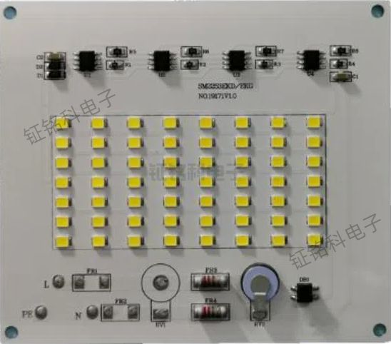 SM2253EKD投光灯光源板.jpg